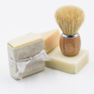 Savon a barbe vegan naturel et avec des ingredients bio